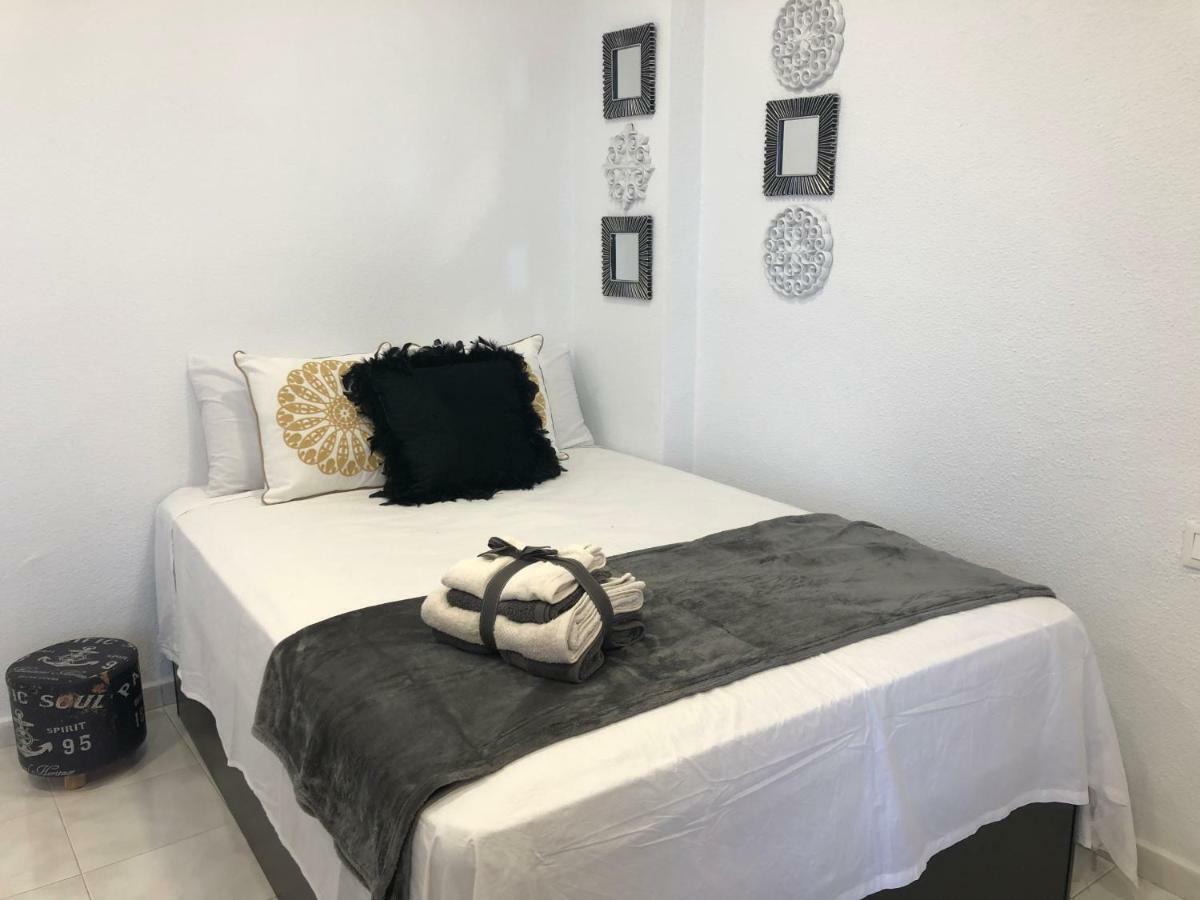 Apartamento City & Beach لقنت المظهر الخارجي الصورة